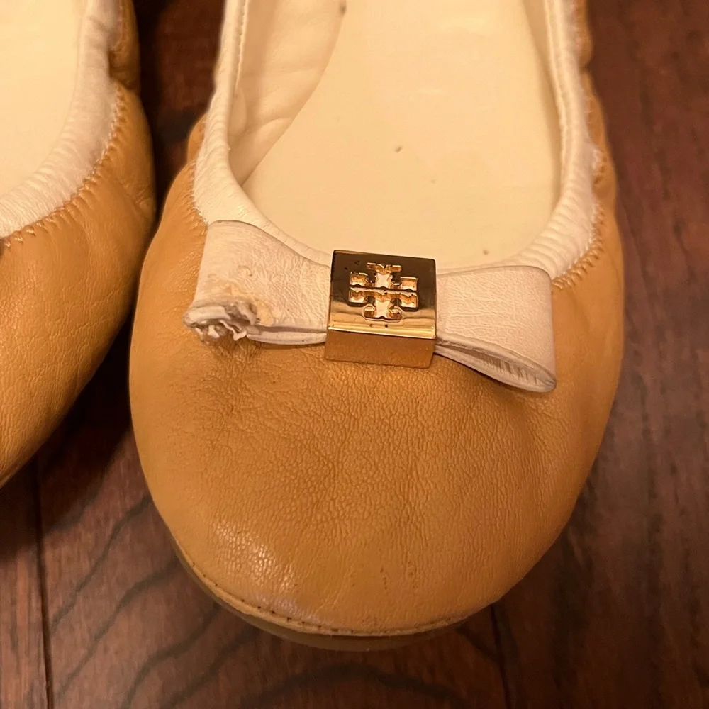 🌟HOST PICK🌟Tory Burch Eddie Bow Flats - Picture 8 of 9